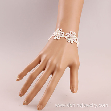 White Daisy Lace Bracelet For Women Personalized Bracelets